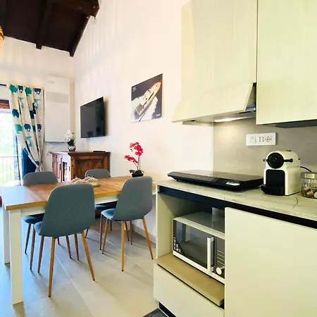 2-bedroom Loft In Apartment
