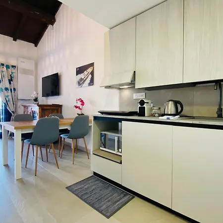 Apartment 2-bedroom Loft In *